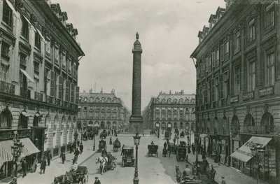 Place Vendôme door French Photographer